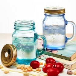 Spray Finishing Glass Mason Jar