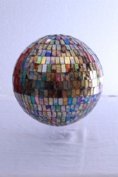 Luxury Indoor and Outdoor Different Designs Mosaic Gazing Ball for Home Decorations